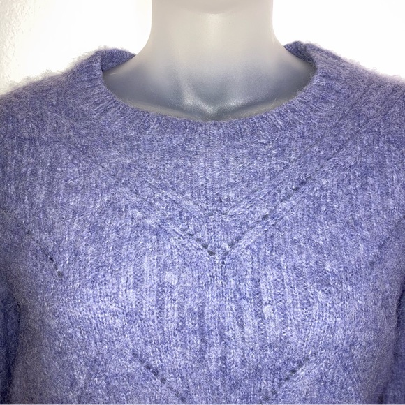 Banana Republic light purple cable knit alpaca blend sweater - Picture 3 of 7